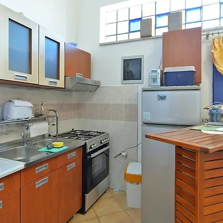 Dino 1374 Appartement Pula