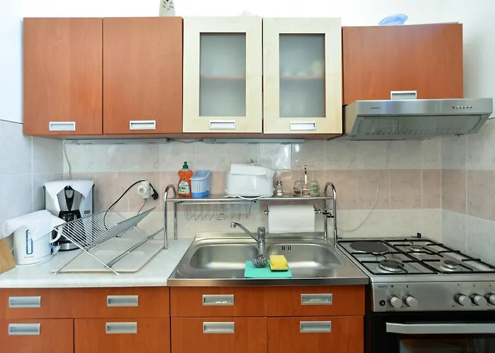 Dino 1374 Apartman Pula